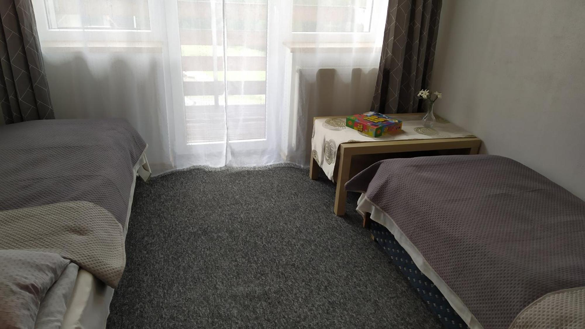 Apartamenty Z Widokiem Na Gory بوكافينا تترايسكا الغرفة الصورة